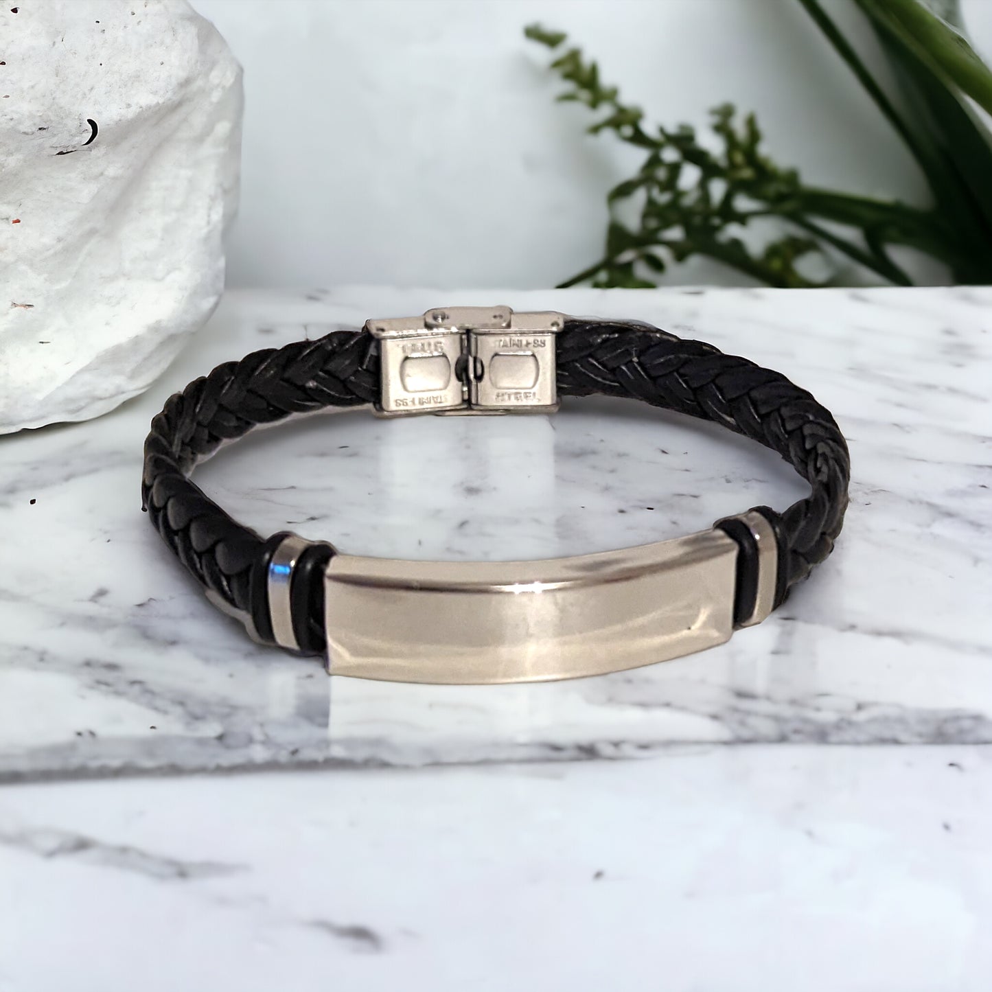 Personalisiertes Herrenarmband in Edelstahl