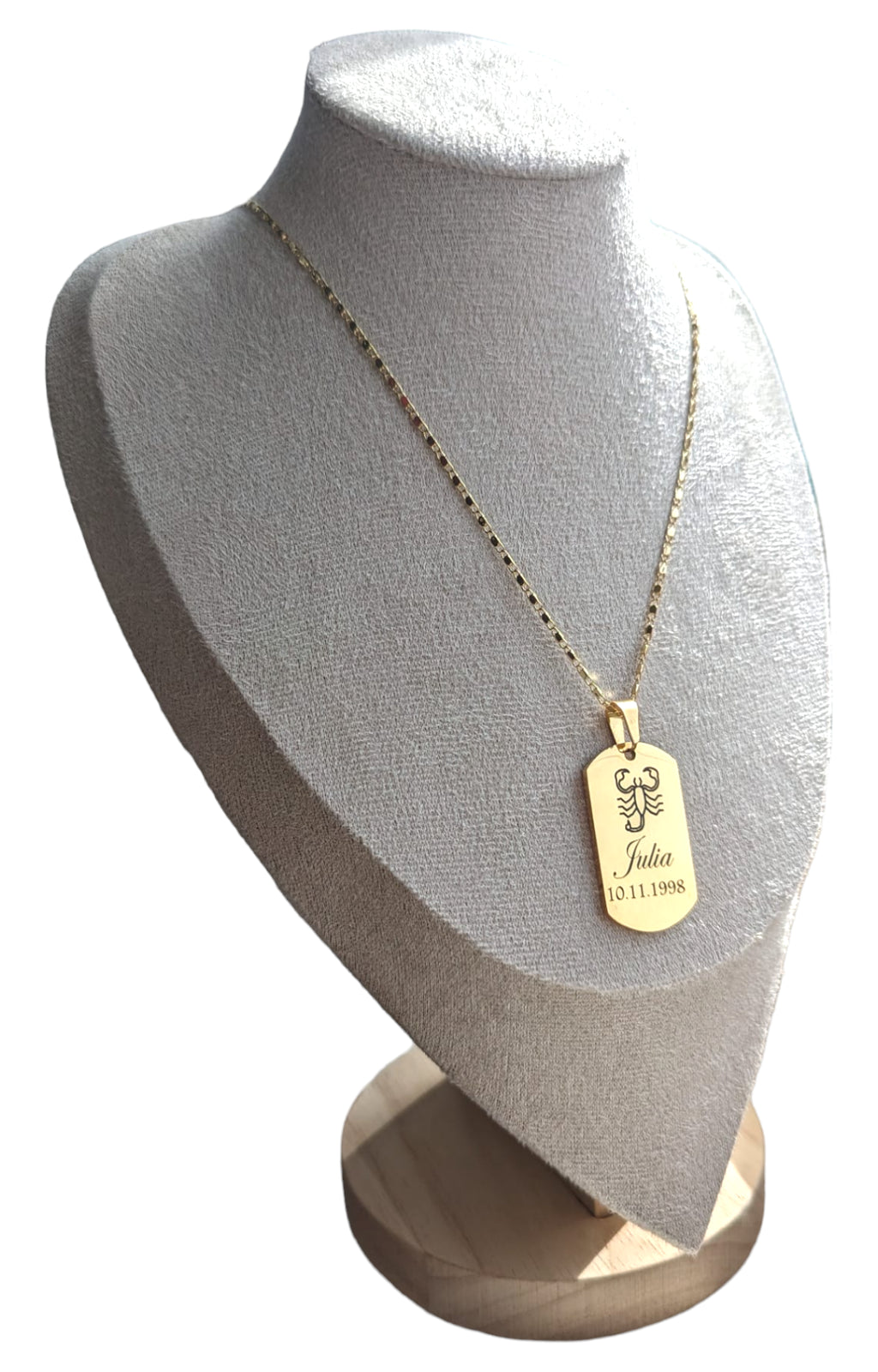 Elegante Kette in Gold mit Personalisierter Gravur