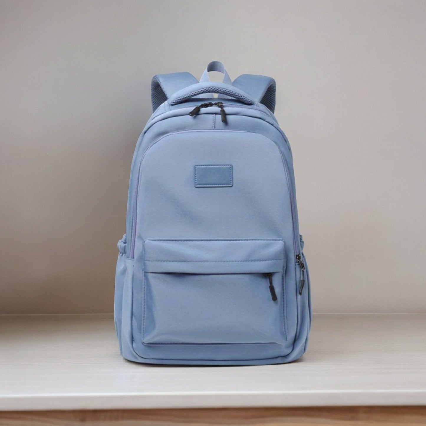 „Sleek City“ – Personalisierter Rucksack in Trendfarben