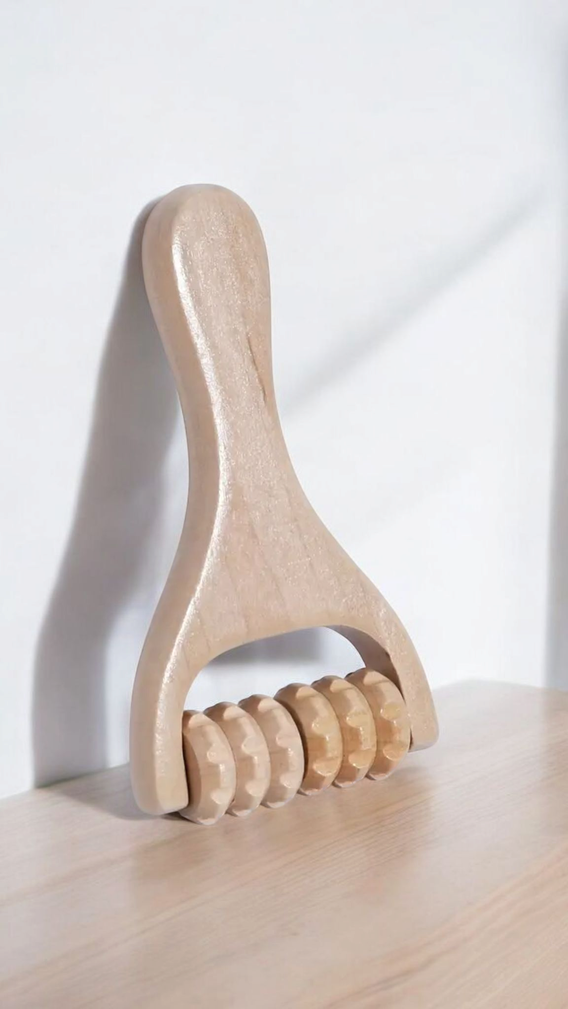Personalisierter Holz-Massage-Roller – Natürlich gegen Verspannungen & Cellulite